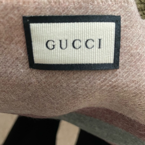 Gucci Stripe scarf - Picture 5 of 9